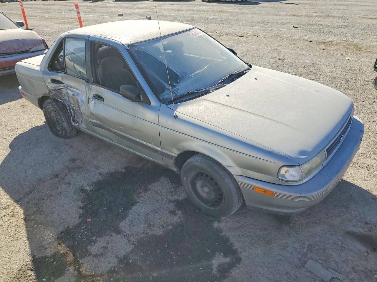 1993 Nissan Sentra E Beige vin: JN1EB31PXPU242507