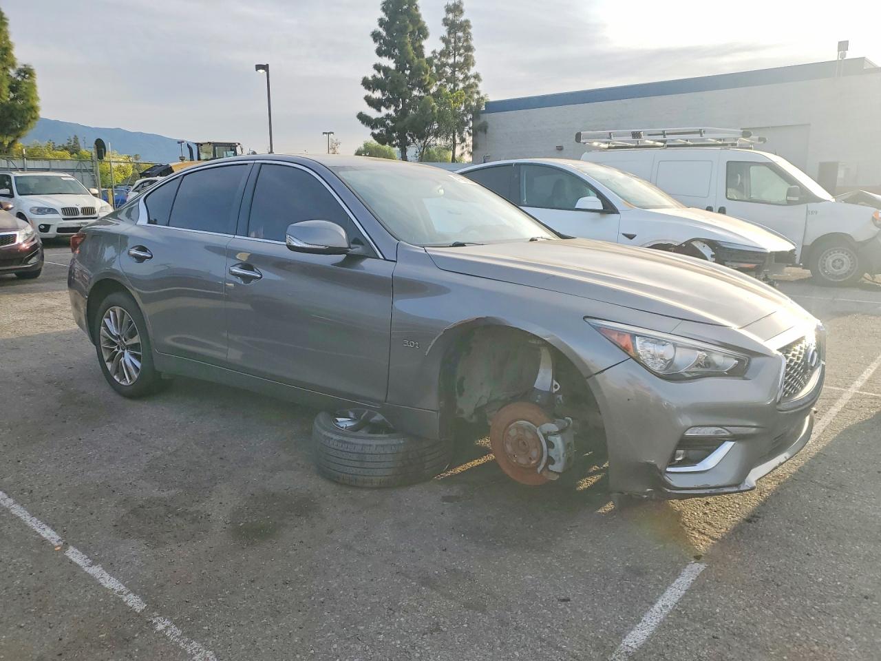 2020 Infiniti Q50 3.0t Luxe Charcoal vin: JN1EV7AP0LM206561