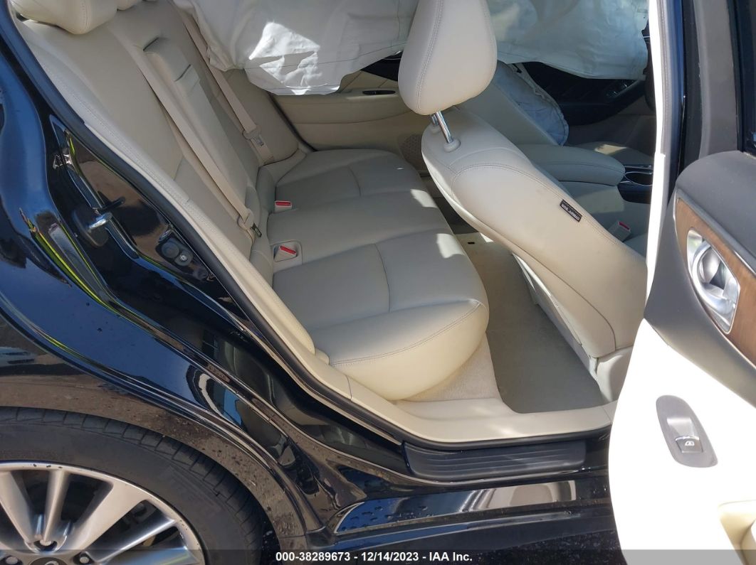 2018 Infiniti Q50 3.0t Luxe Черный vin: JN1EV7AP1JM361293