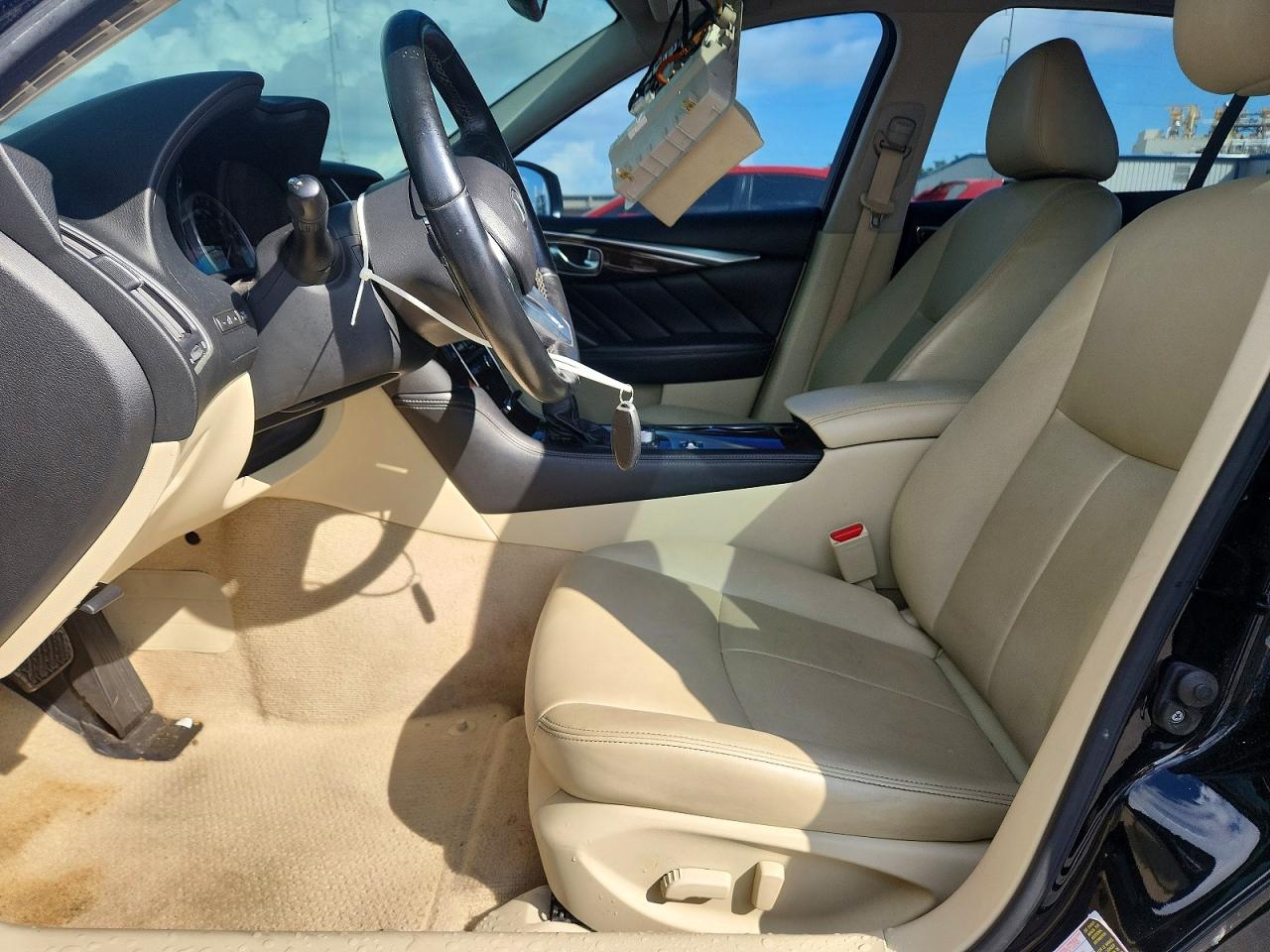 2018 Infiniti Q50 3.0t Luxe Black vin: JN1EV7AP1JM361293