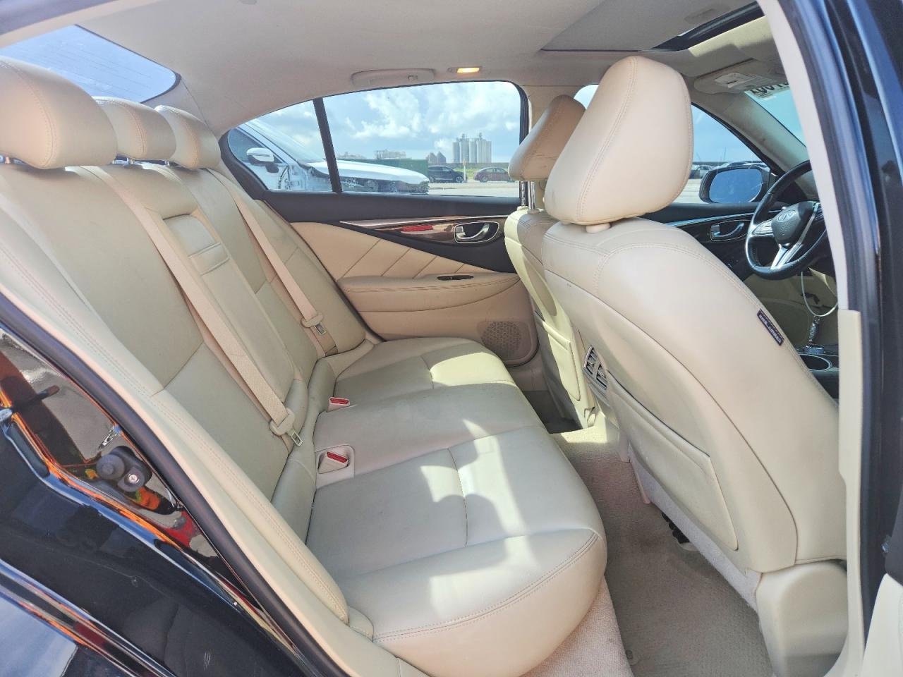 2018 Infiniti Q50 3.0t Luxe Black vin: JN1EV7AP1JM361293