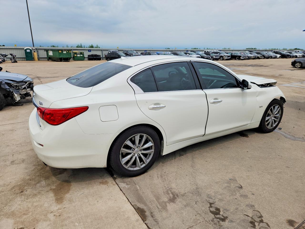 2017 Infiniti Q50 3.0t Premium White vin: JN1EV7AP2HM739518