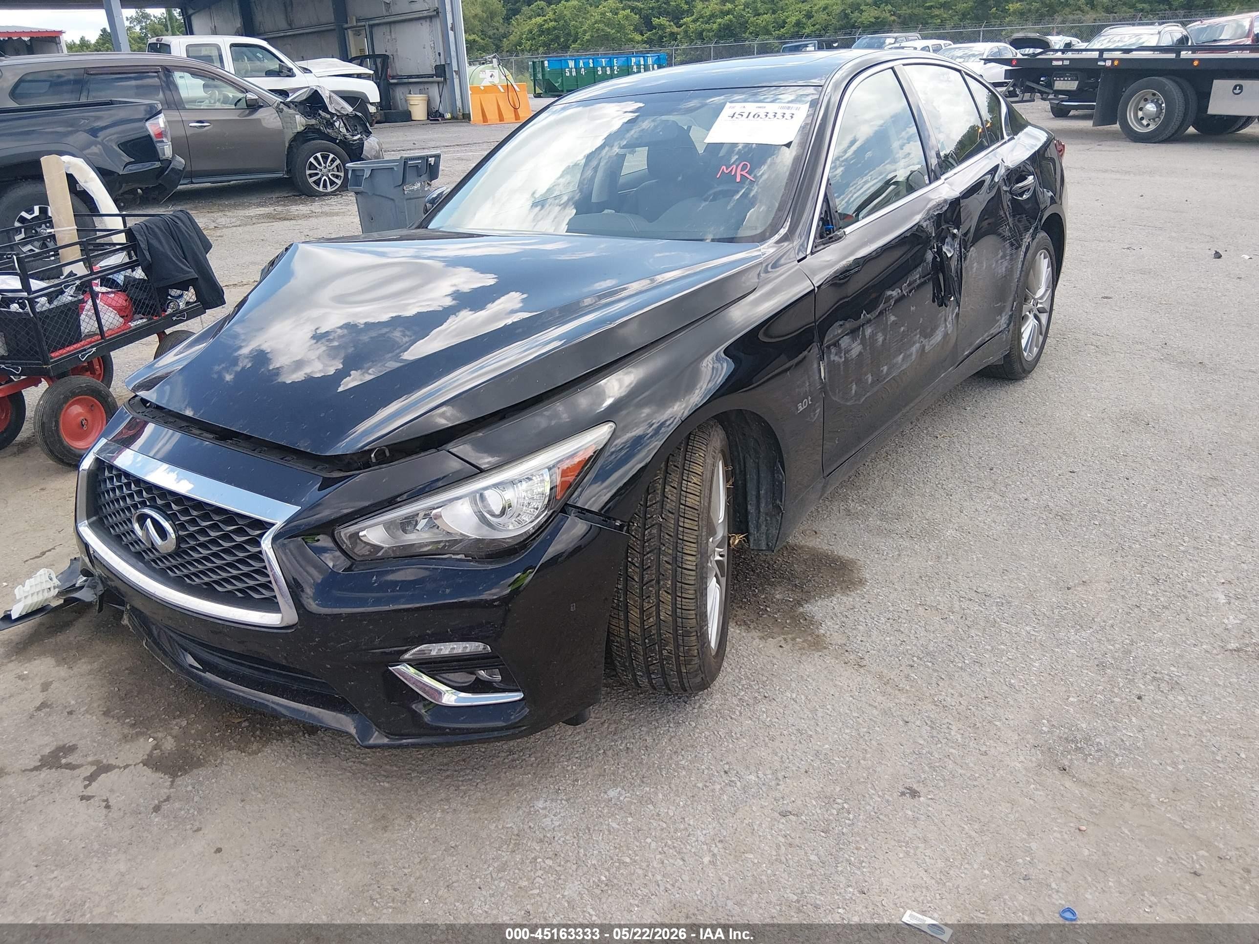2018 Infiniti Q50 3.0t Luxe Black vin: JN1EV7AP2JM590744