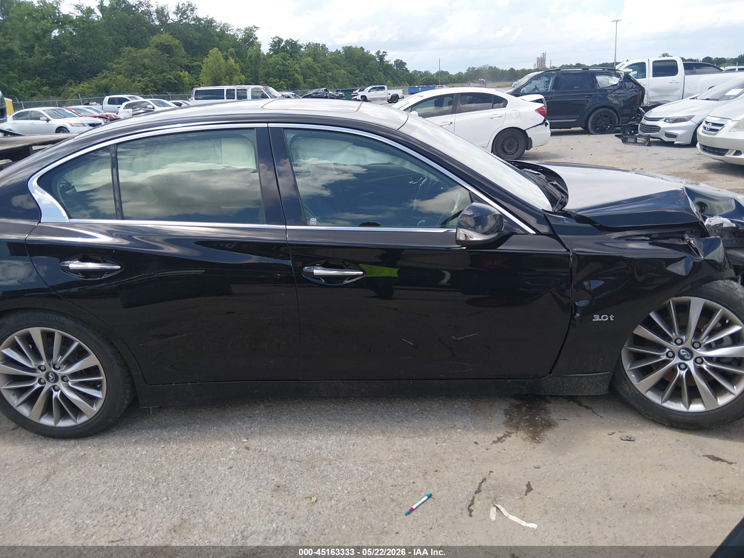 2018 Infiniti Q50 3.0t Luxe Black vin: JN1EV7AP2JM590744