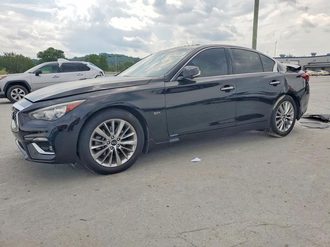2019 Infiniti Q50 3.0t Luxe Black vin: JN1EV7AP2KM518217