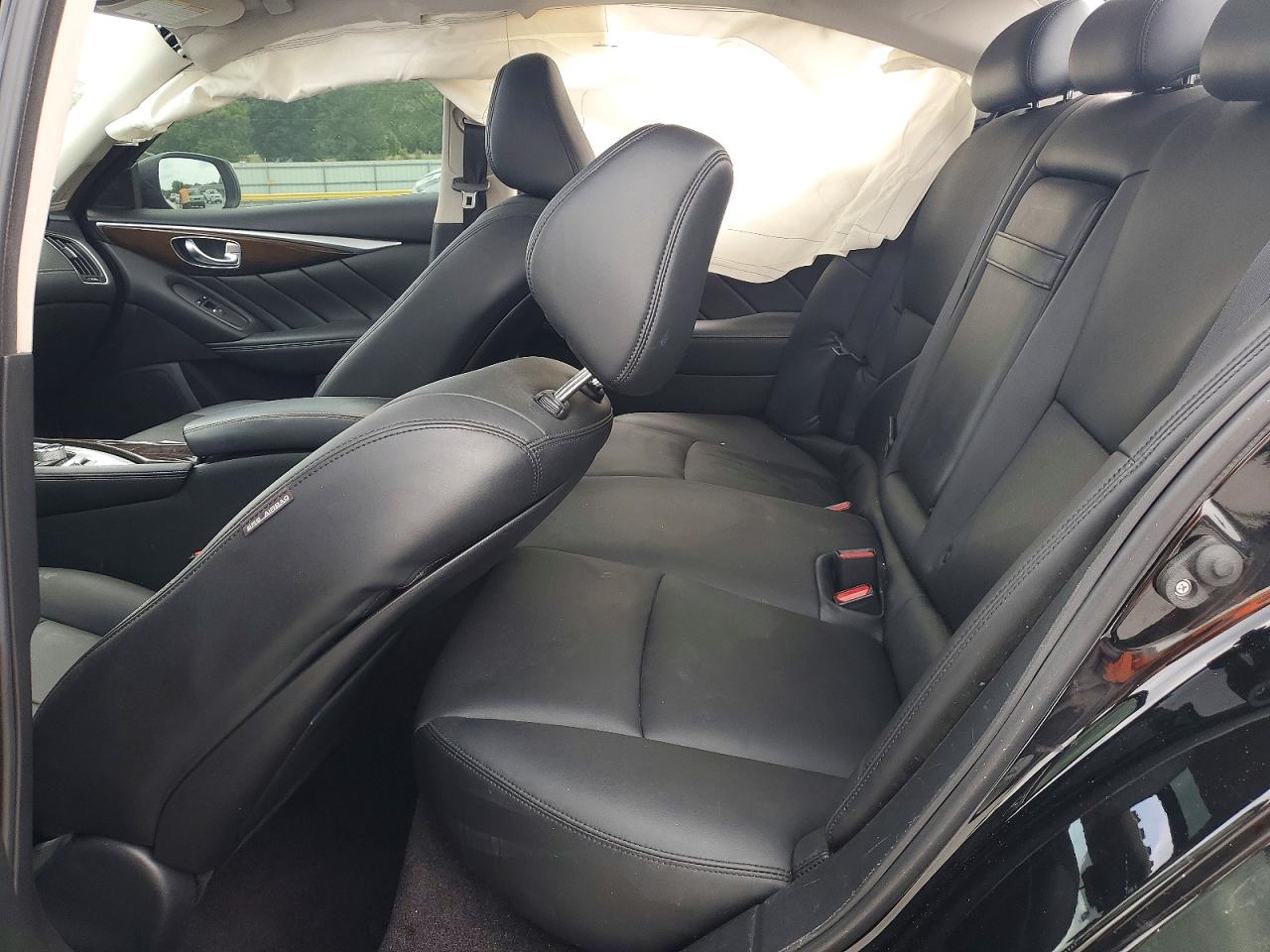 2019 Infiniti Q50 3.0t Luxe Black vin: JN1EV7AP2KM518217