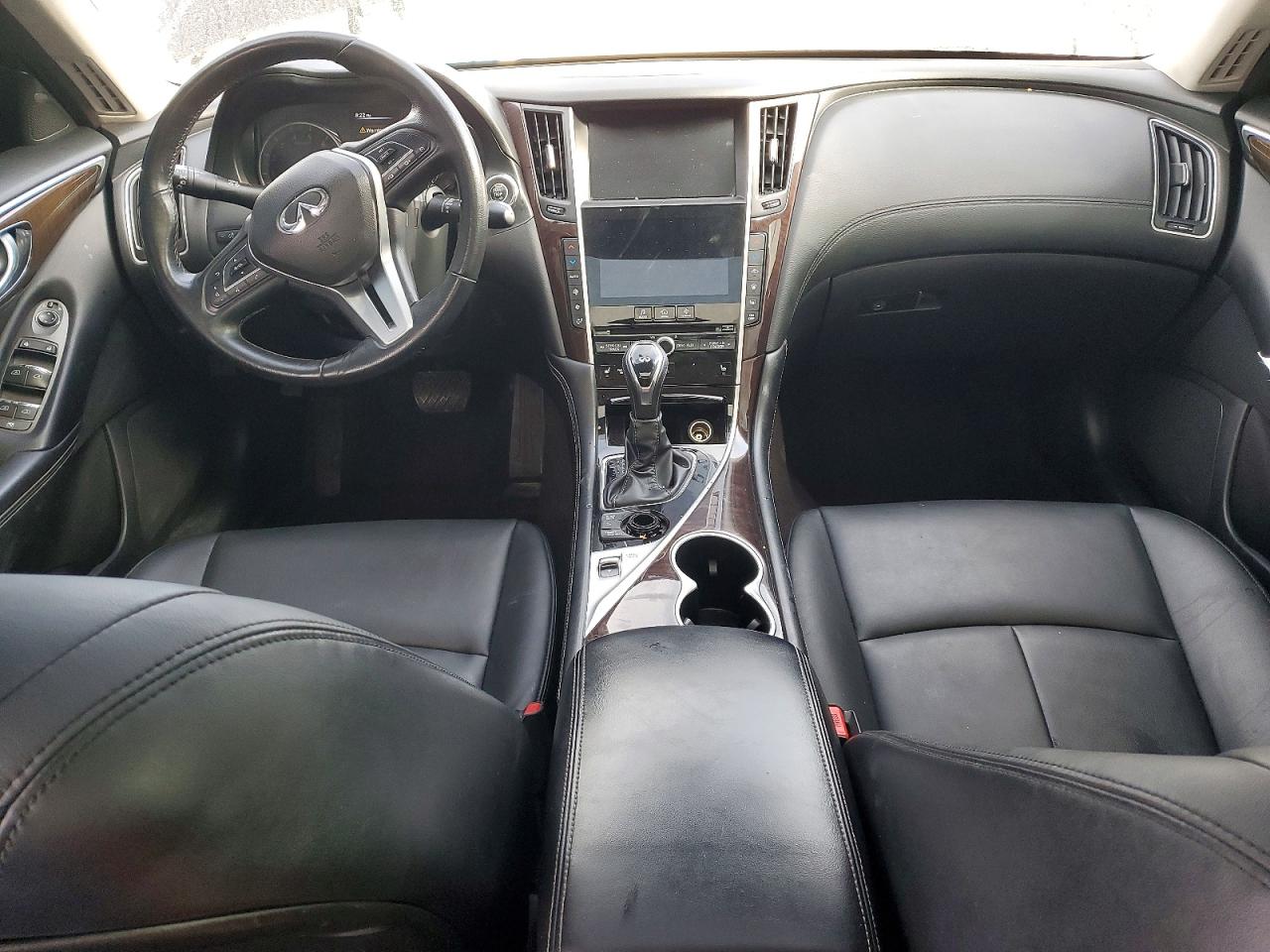 2019 Infiniti Q50 3.0t Luxe Brown vin: JN1EV7AP3KM510787