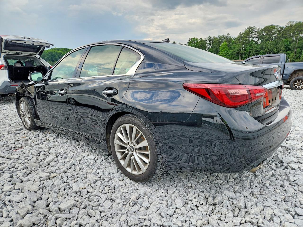 2018 Infiniti Q50 3.0t Luxe Black vin: JN1EV7AP4JM354998