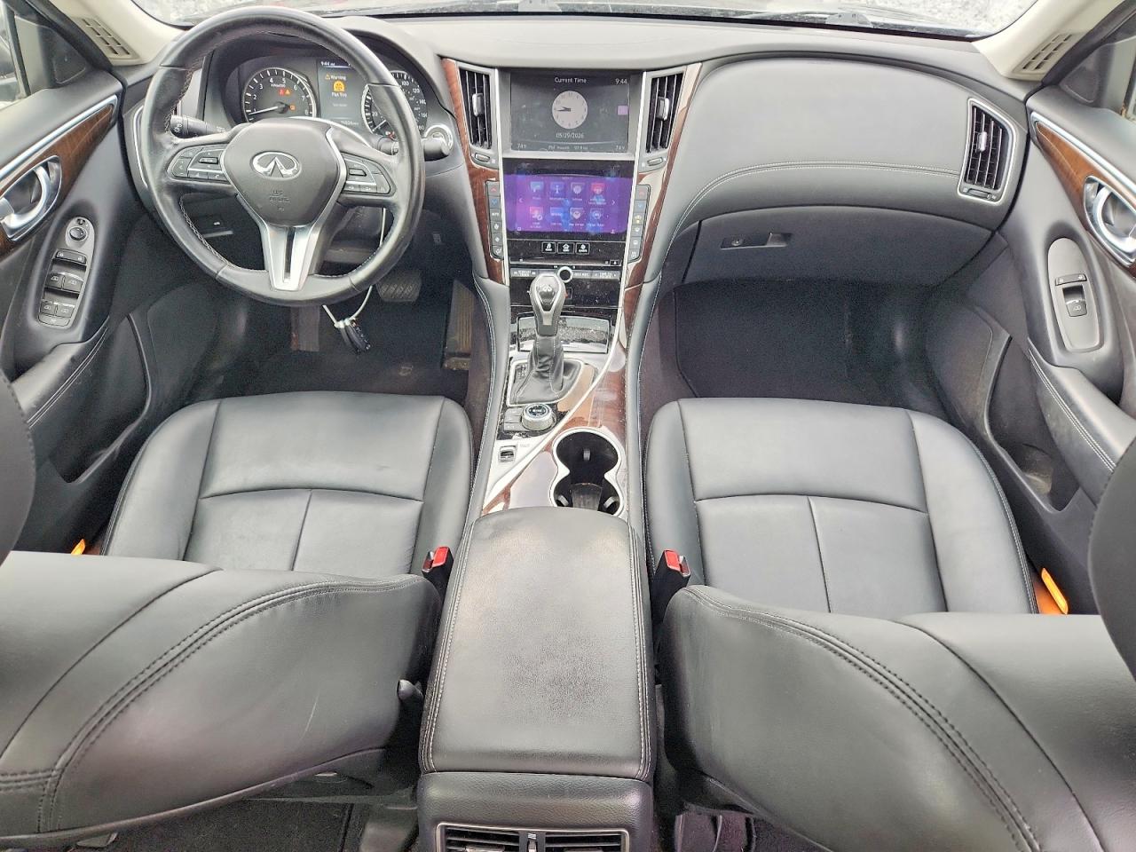 2018 Infiniti Q50 3.0t Luxe Black vin: JN1EV7AP4JM354998