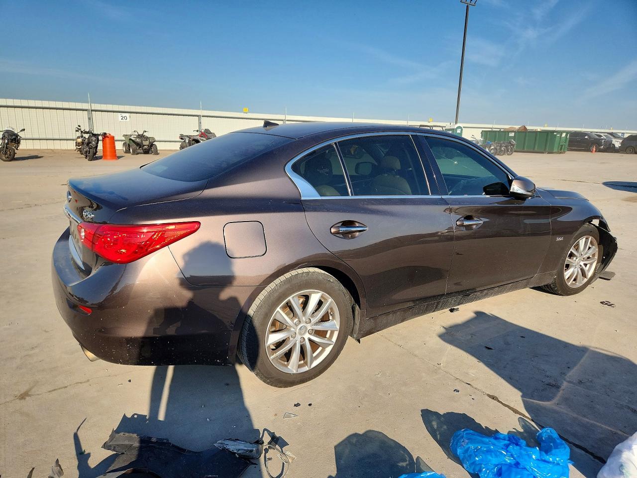 2016 Infiniti Q50 3.0t Premium Tan vin: JN1EV7AP5GM305575