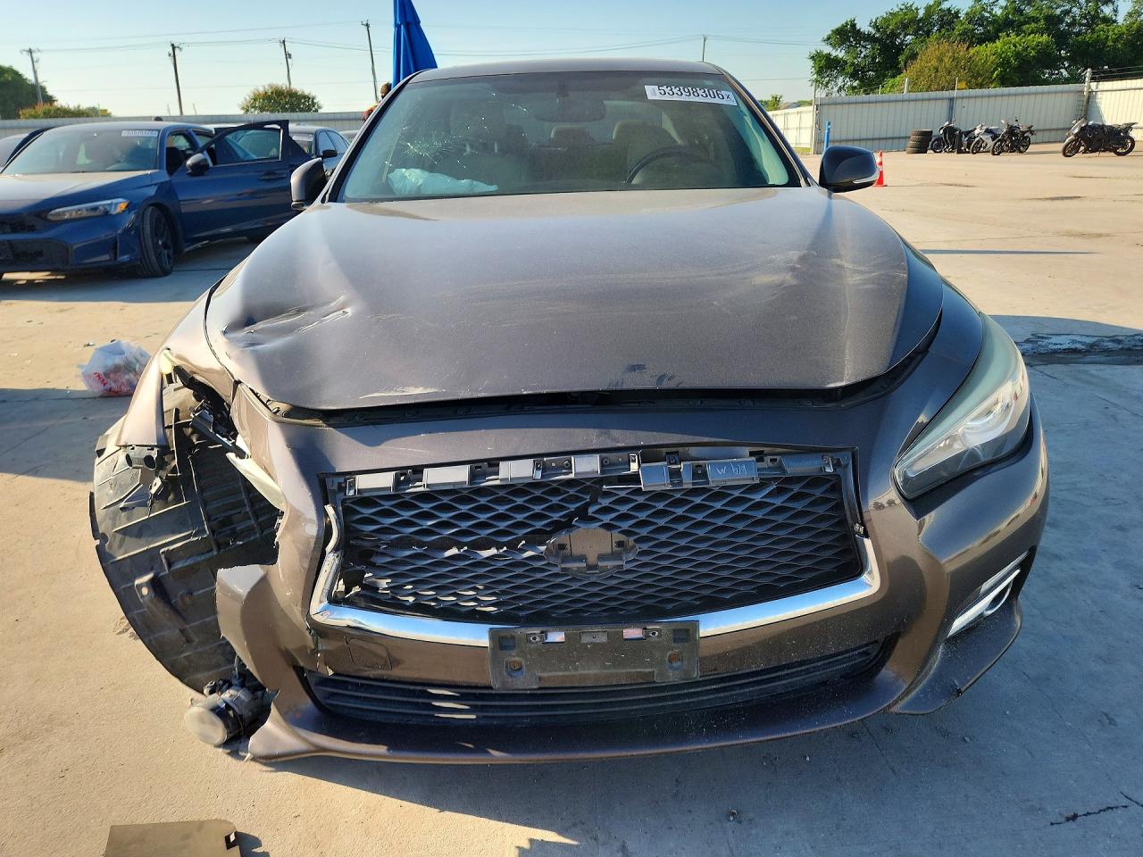 2016 Infiniti Q50 3.0t Premium Tan vin: JN1EV7AP5GM305575