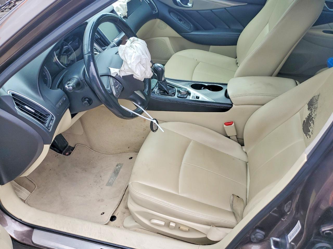 2016 Infiniti Q50 3.0t Premium Tan vin: JN1EV7AP5GM305575