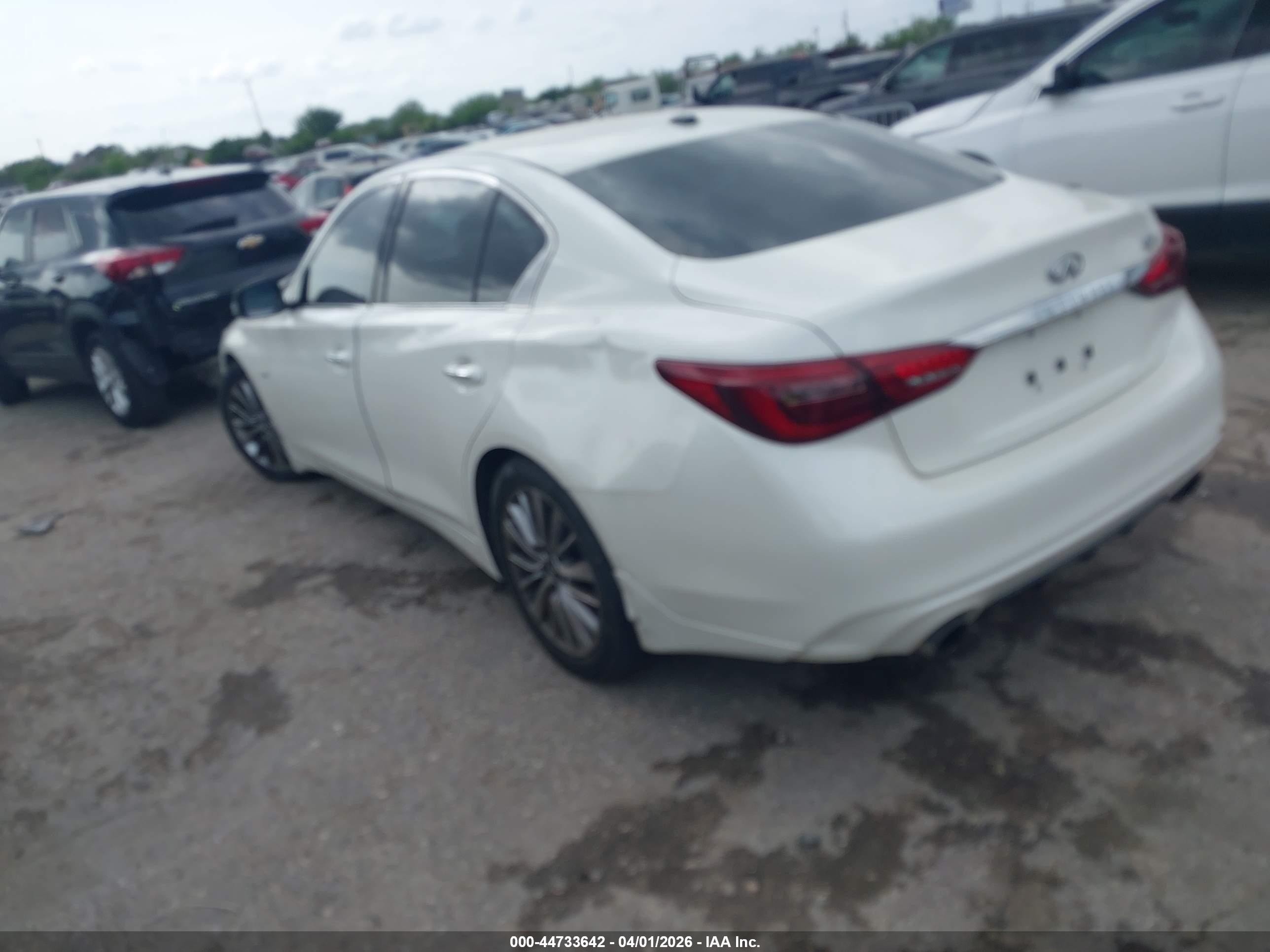 2020 Infiniti Q50 Luxe White vin: JN1EV7AP5LM206023