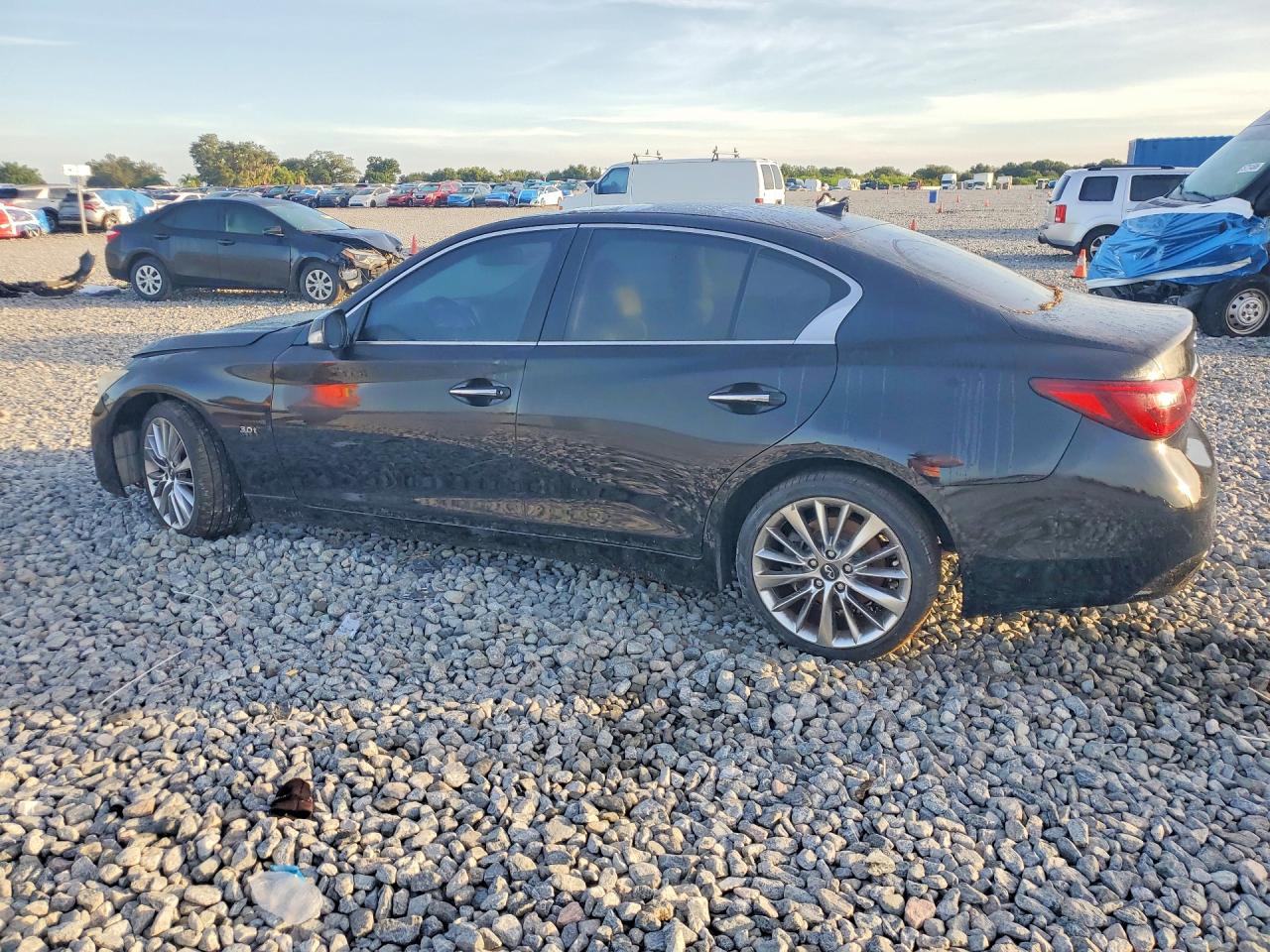 2018 Infiniti Q50 3.0t Luxe Black vin: JN1EV7AP6JM363119