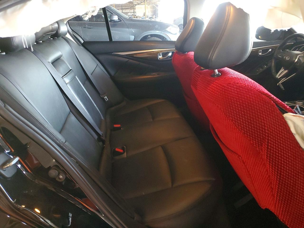 2019 Infiniti Q50 3.0t Luxe Black vin: JN1EV7AP6KM515868