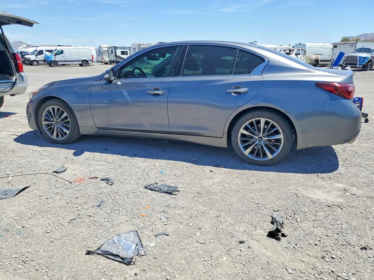 2018 Infiniti Q50 3.0t Luxe Charcoal vin: JN1EV7AP7JM365834