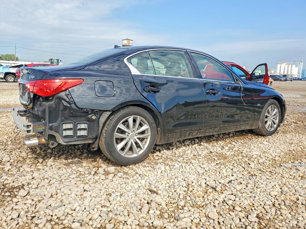 2017 Infiniti Q50 3.0t Premium Black vin: JN1EV7AP8HM738874