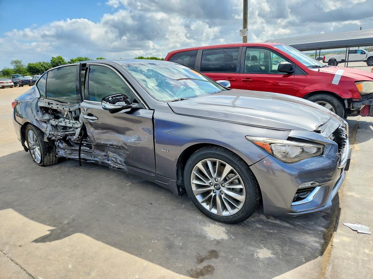 2018 Infiniti Q50 3.0t Luxe Gray vin: JN1EV7AP8JM354910