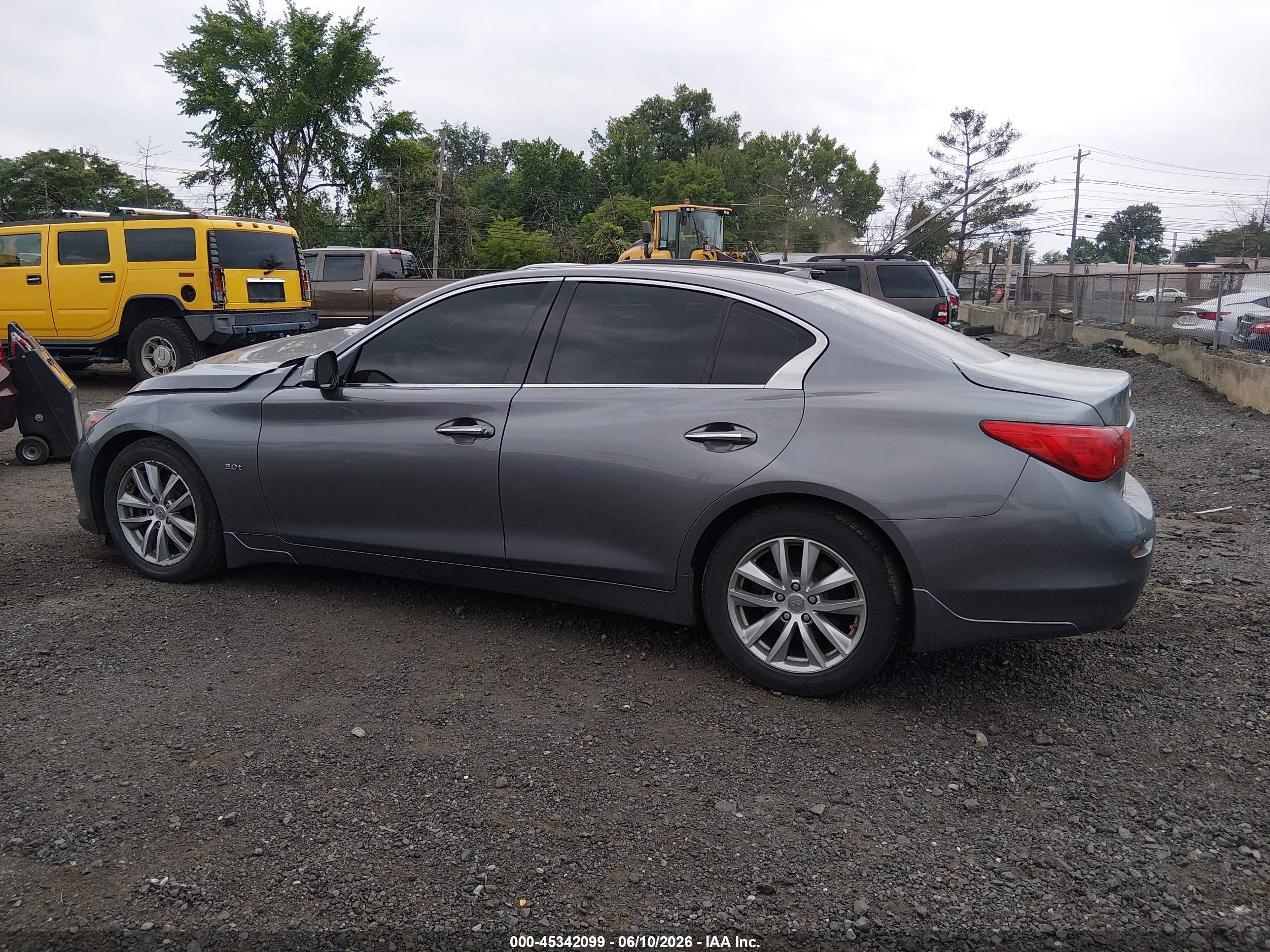2017 Infiniti Q50 3.0t Premium Gray vin: JN1EV7AP9HM737796