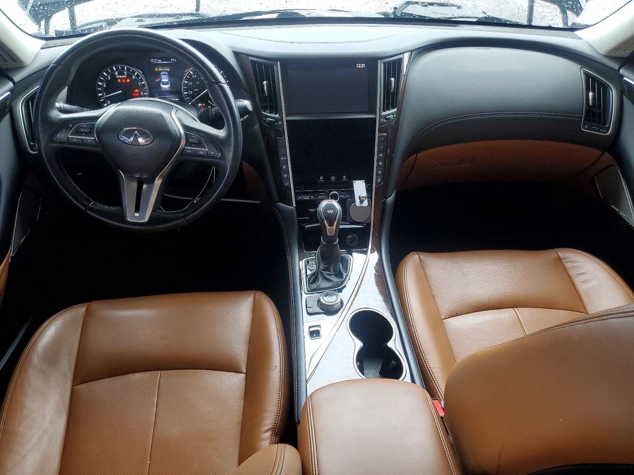2018 Infiniti Q50 3.0t Luxe Черный vin: JN1EV7AP9JM358335