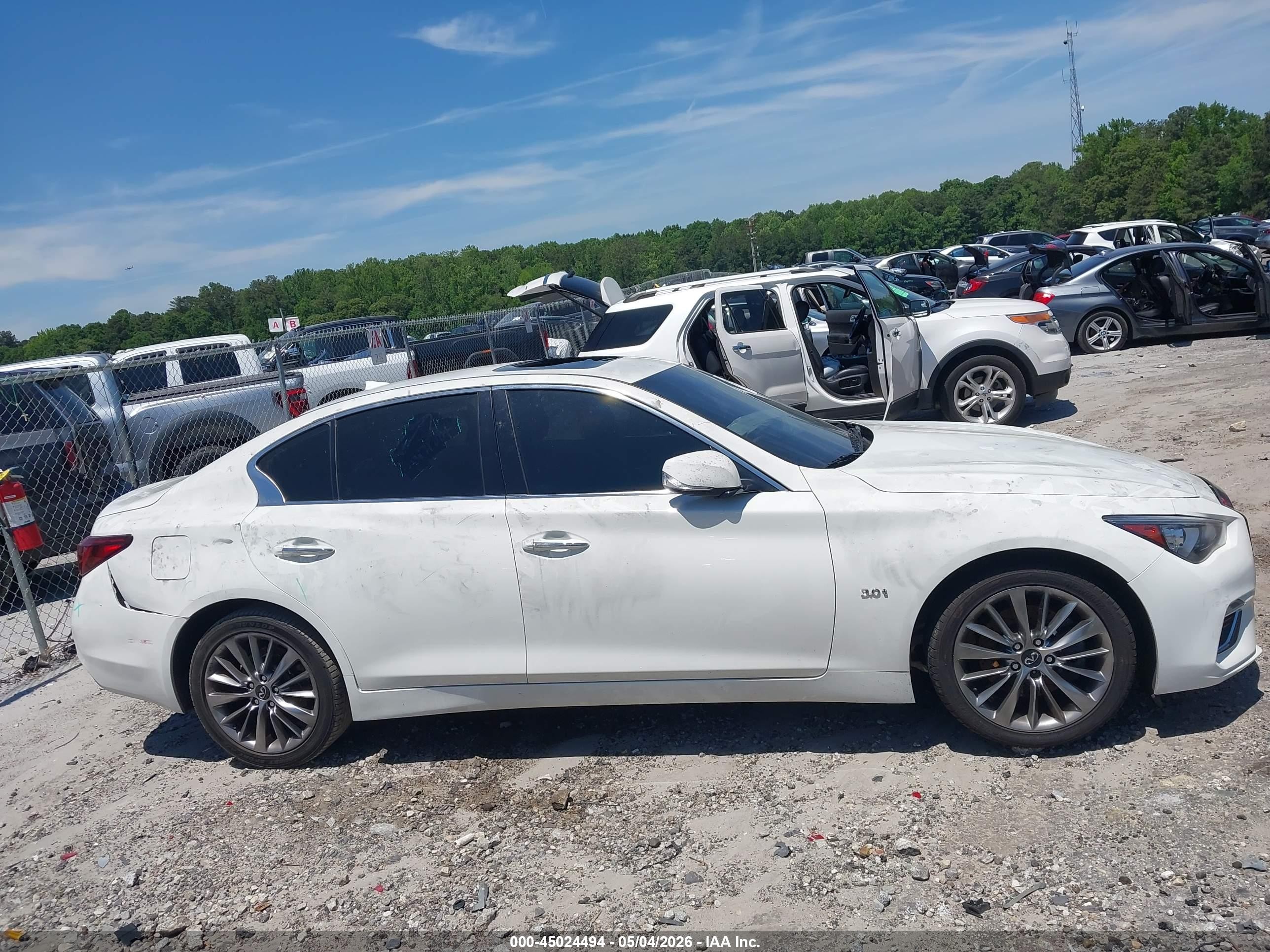 2020 Infiniti Q50 Luxe White vin: JN1EV7AP9LM207921