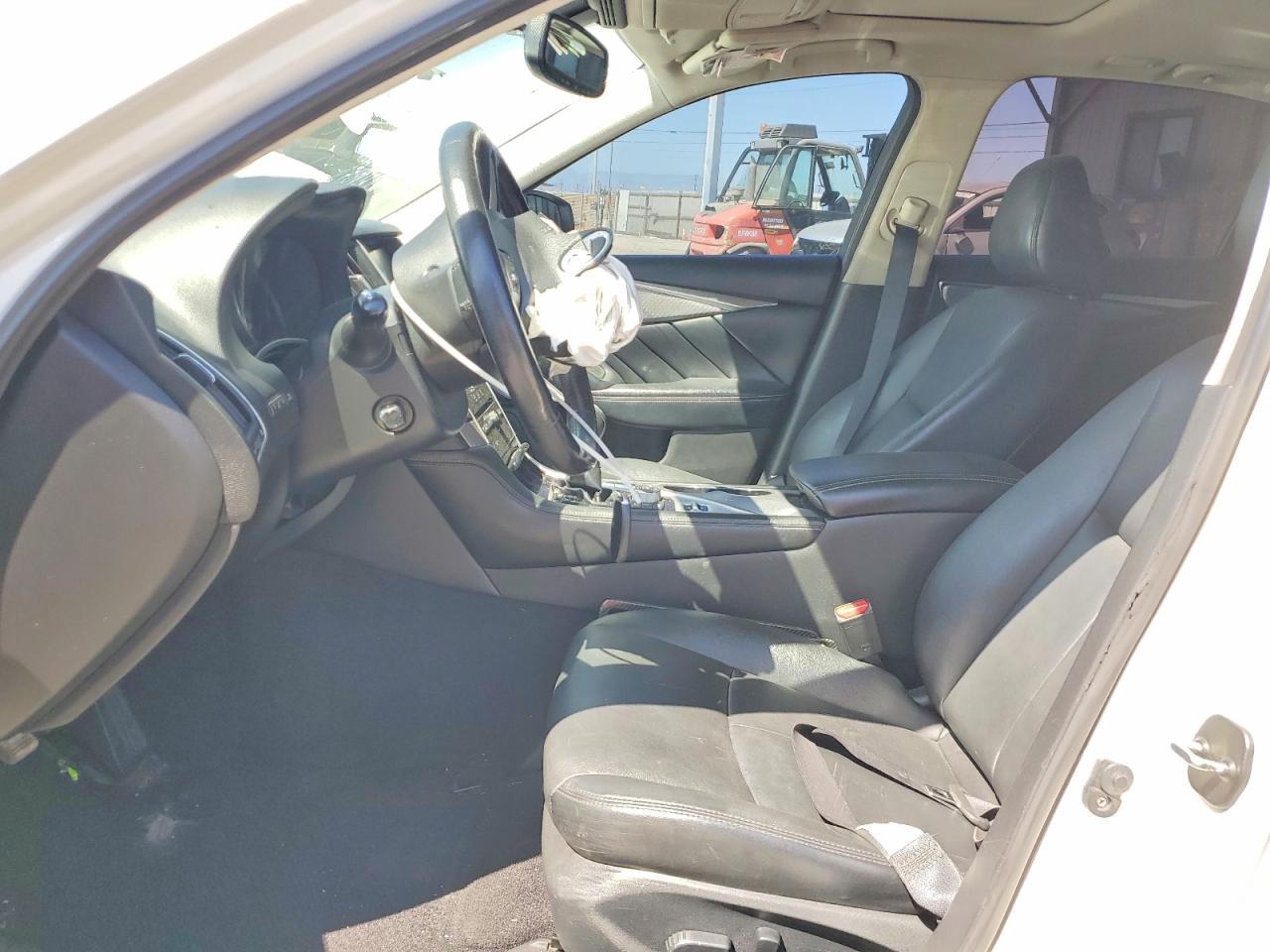 2017 Infiniti Q50 3.0t Premium White vin: JN1EV7APXHM730243
