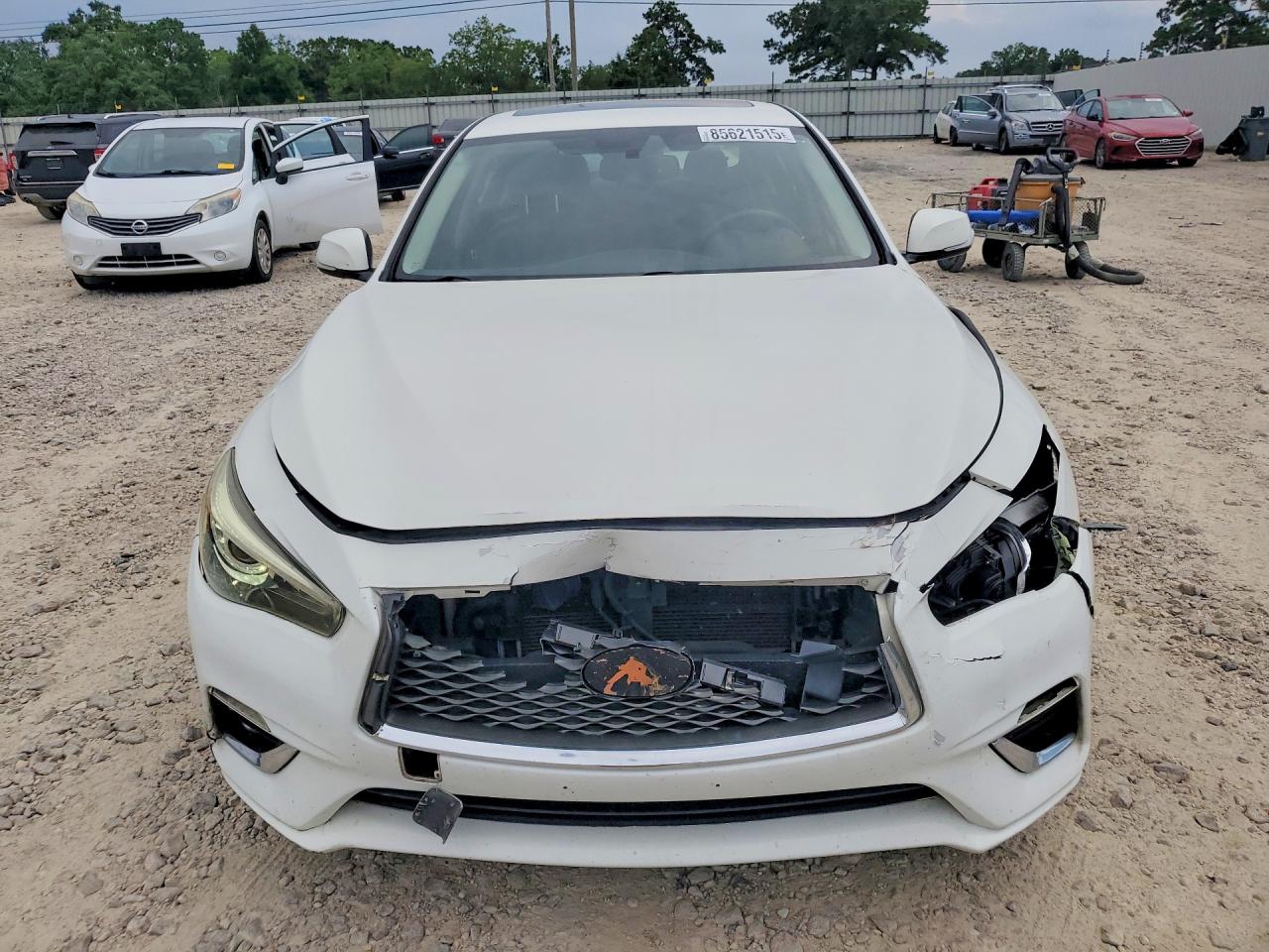 2018 Infiniti Q50 3.0t Luxe White vin: JN1EV7APXJM361762