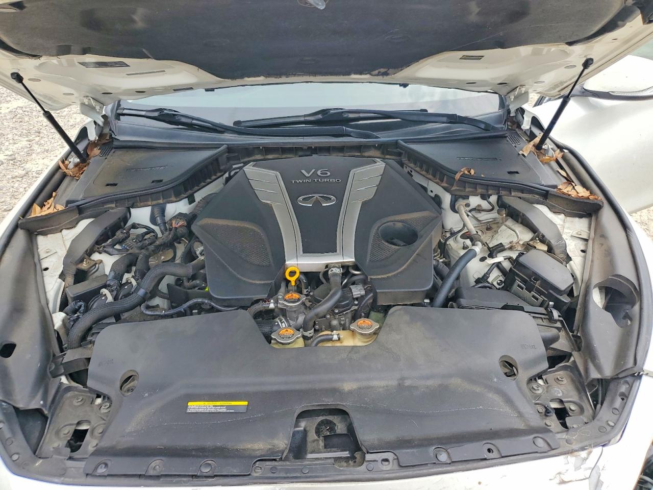 2018 Infiniti Q50 3.0t Luxe White vin: JN1EV7APXJM361762