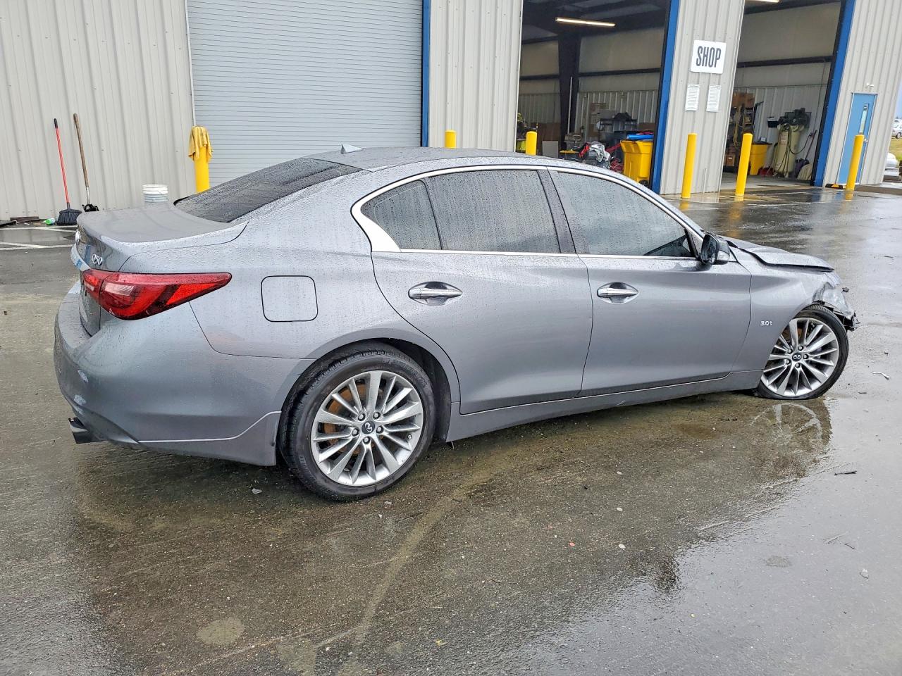 2018 Infiniti Q50 3.0t Luxe Charcoal vin: JN1EV7APXJM361891