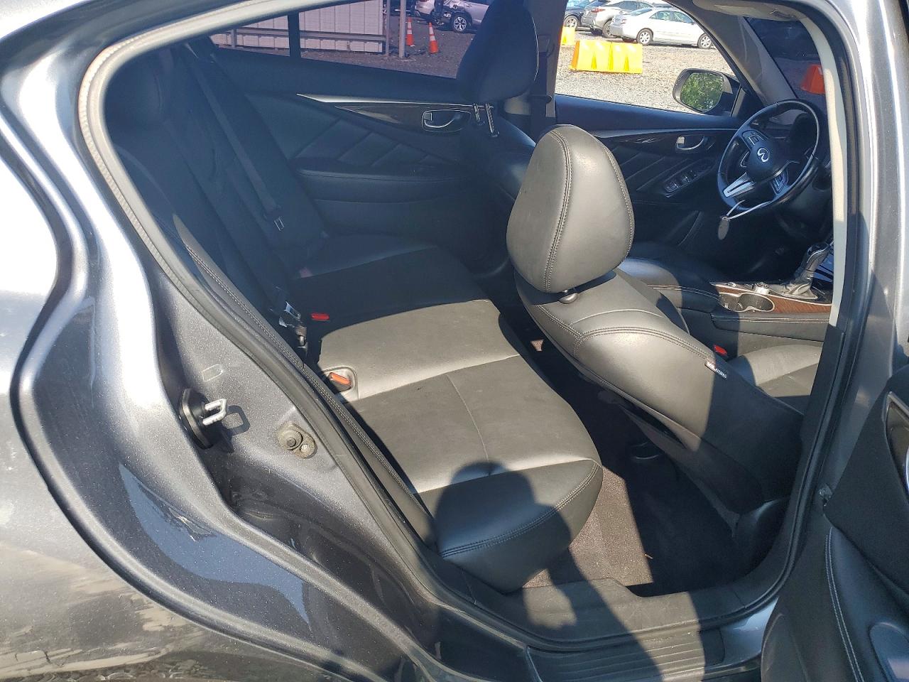 2018 Infiniti Q50 3.0t Luxe Gray vin: JN1EV7AR2JM431465