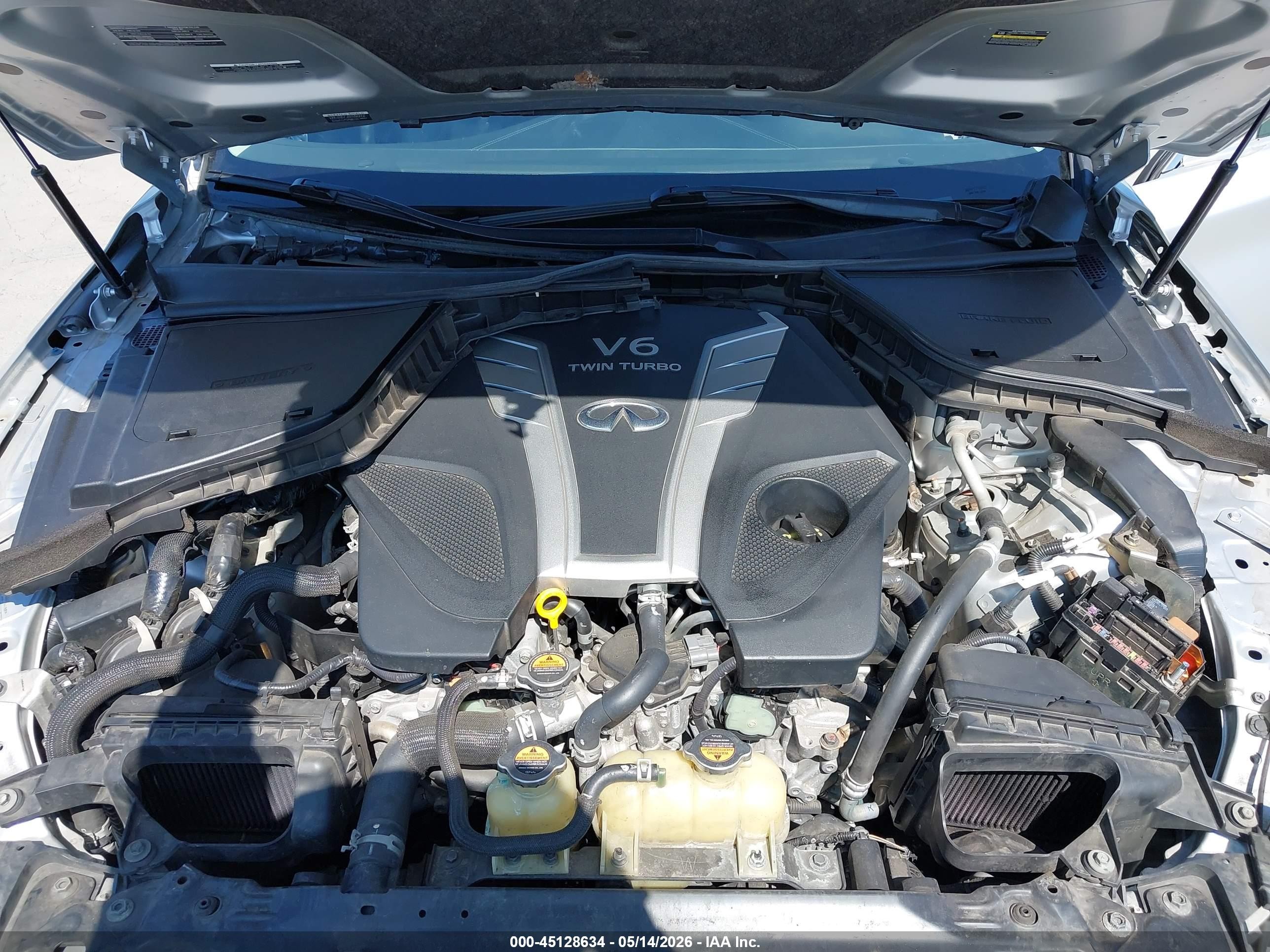 2018 Infiniti Q50 3.0t Luxe Silver vin: JN1EV7AR3JM611103