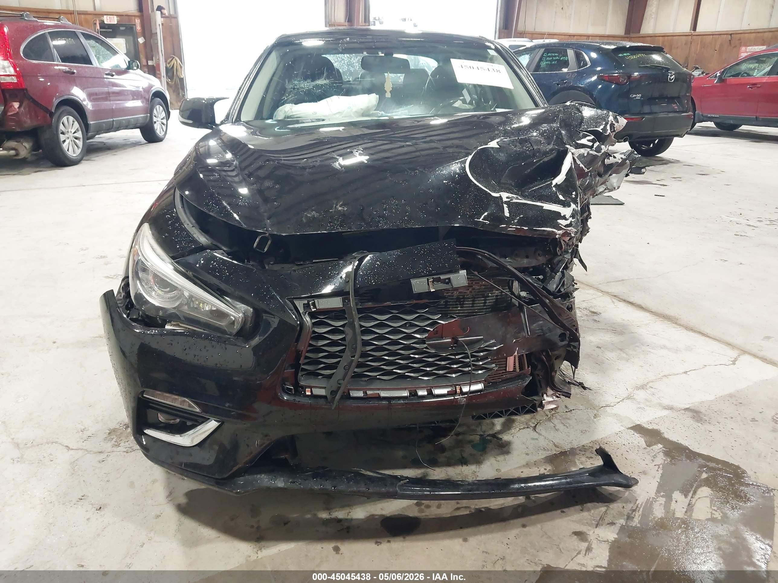 2018 Infiniti Q50 3.0t Luxe Black vin: JN1EV7AR4JM432620
