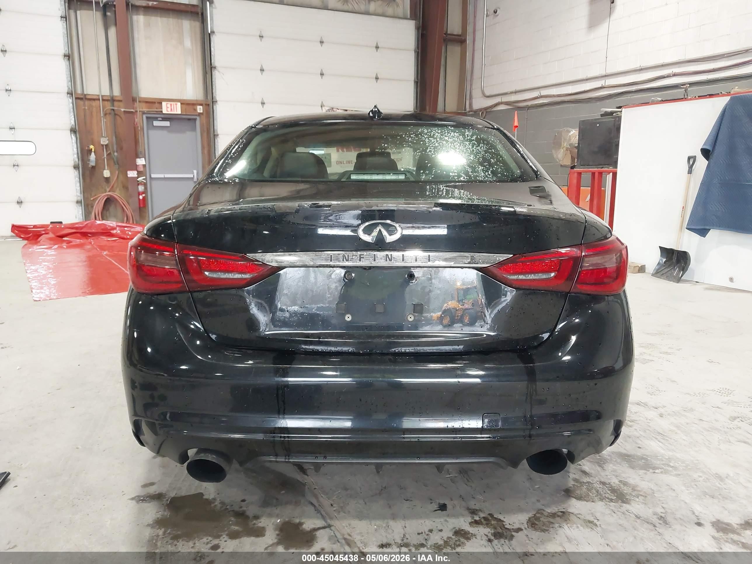 2018 Infiniti Q50 3.0t Luxe Black vin: JN1EV7AR4JM432620