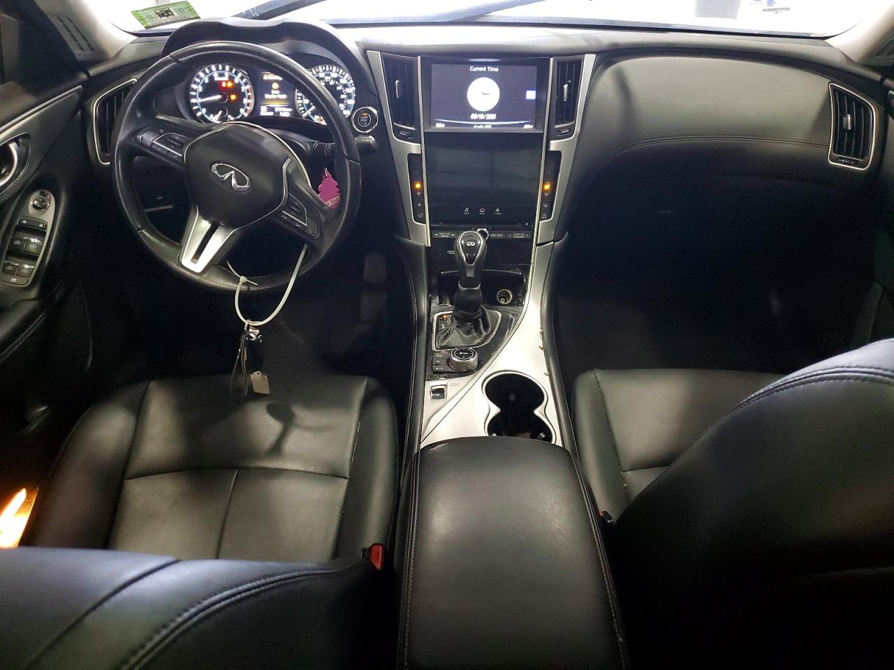 2019 Infiniti Q50 3.0t Luxe White vin: JN1EV7AR4KM591123