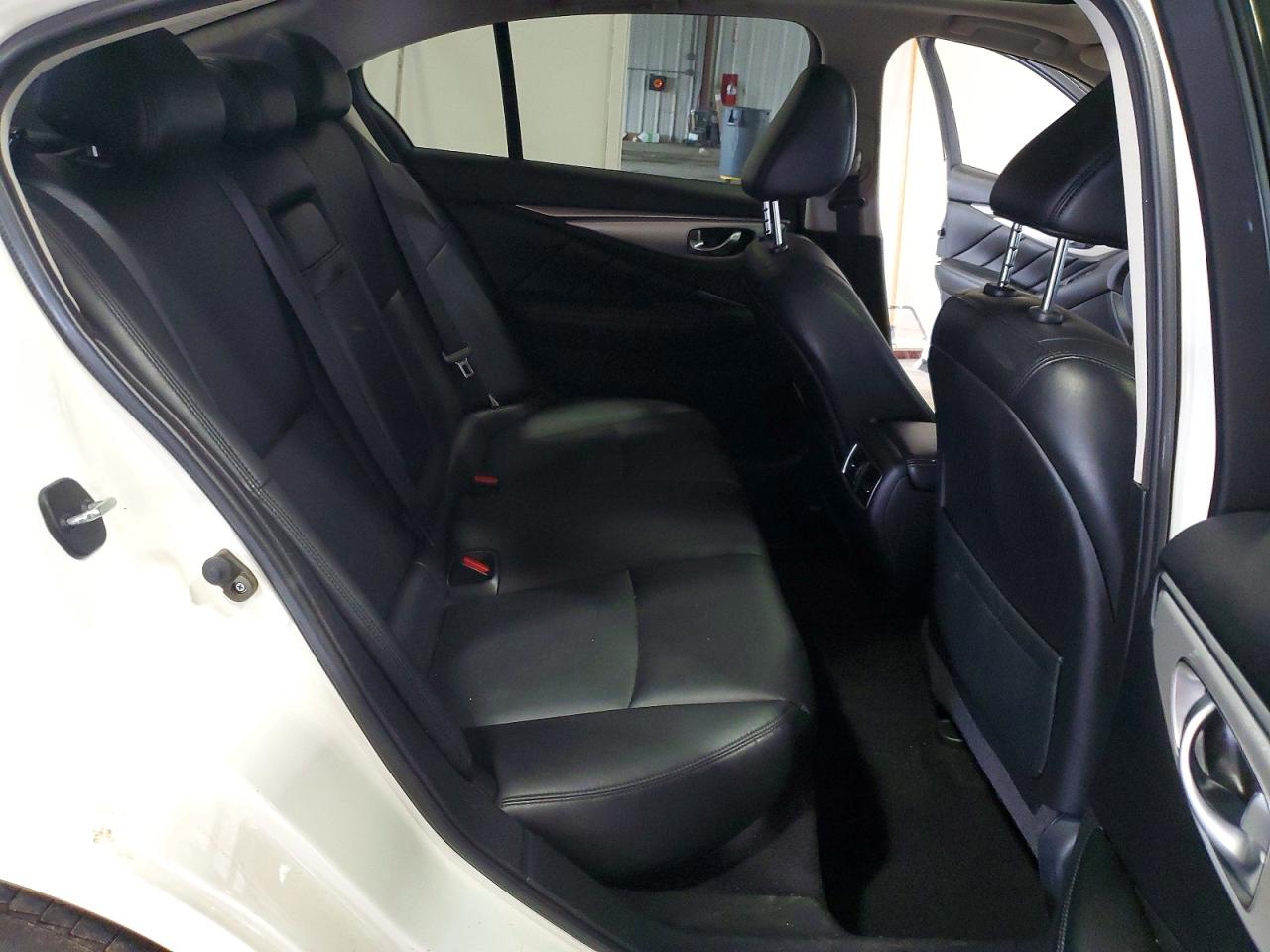 2019 Infiniti Q50 3.0t Luxe White vin: JN1EV7AR4KM591123