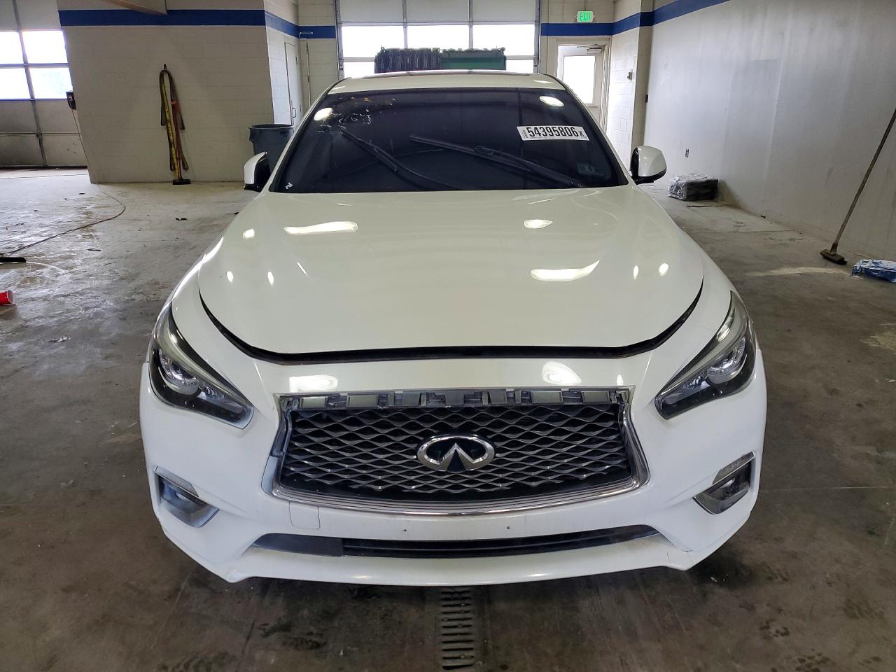 2019 Infiniti Q50 3.0t Luxe White vin: JN1EV7AR4KM591123