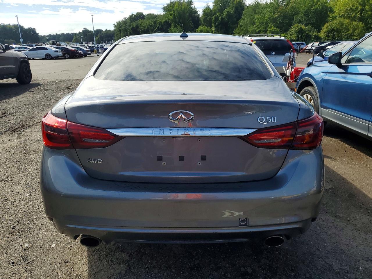 2019 Infiniti Q50 3.0t Luxe Gray vin: JN1EV7AR5KM553593
