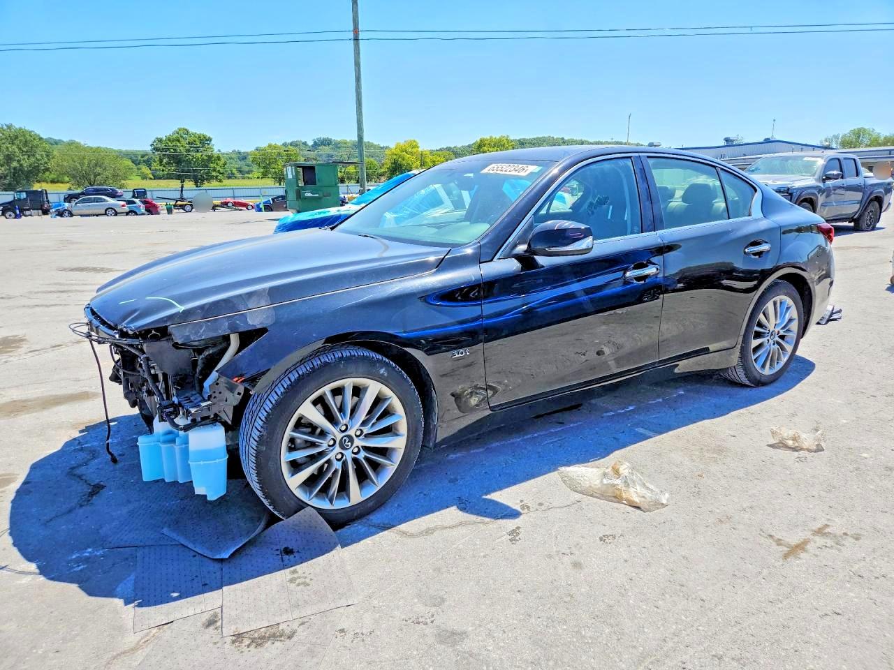 2019 Infiniti Q50 3.0t Luxe Черный vin: JN1EV7AR5KM558387