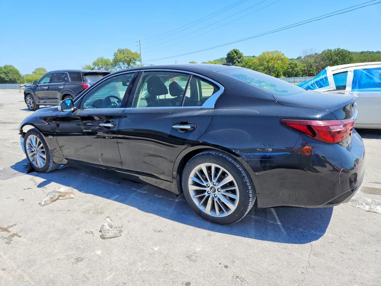 2019 Infiniti Q50 3.0t Luxe Черный vin: JN1EV7AR5KM558387
