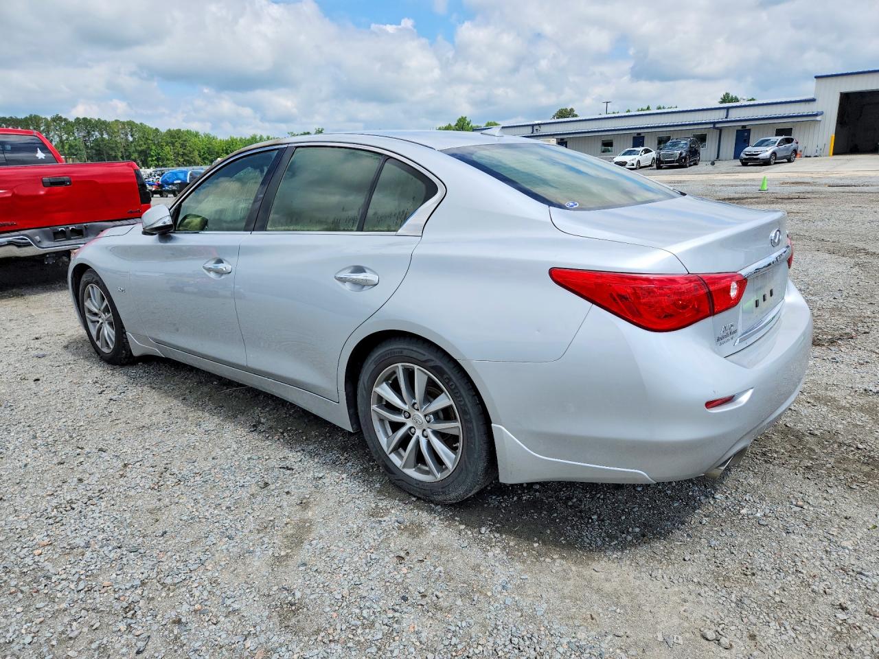 2017 Infiniti Q50 3.0t Premium Silver vin: JN1EV7AR6HM840708