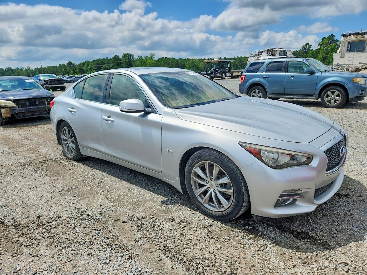 2017 Infiniti Q50 3.0t Premium Silver vin: JN1EV7AR6HM840708