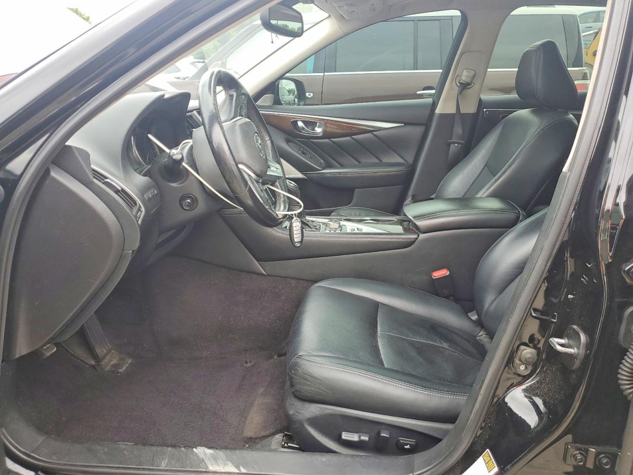 2018 Infiniti Q50 3.0t Luxe Black vin: JN1EV7AR6JM431792