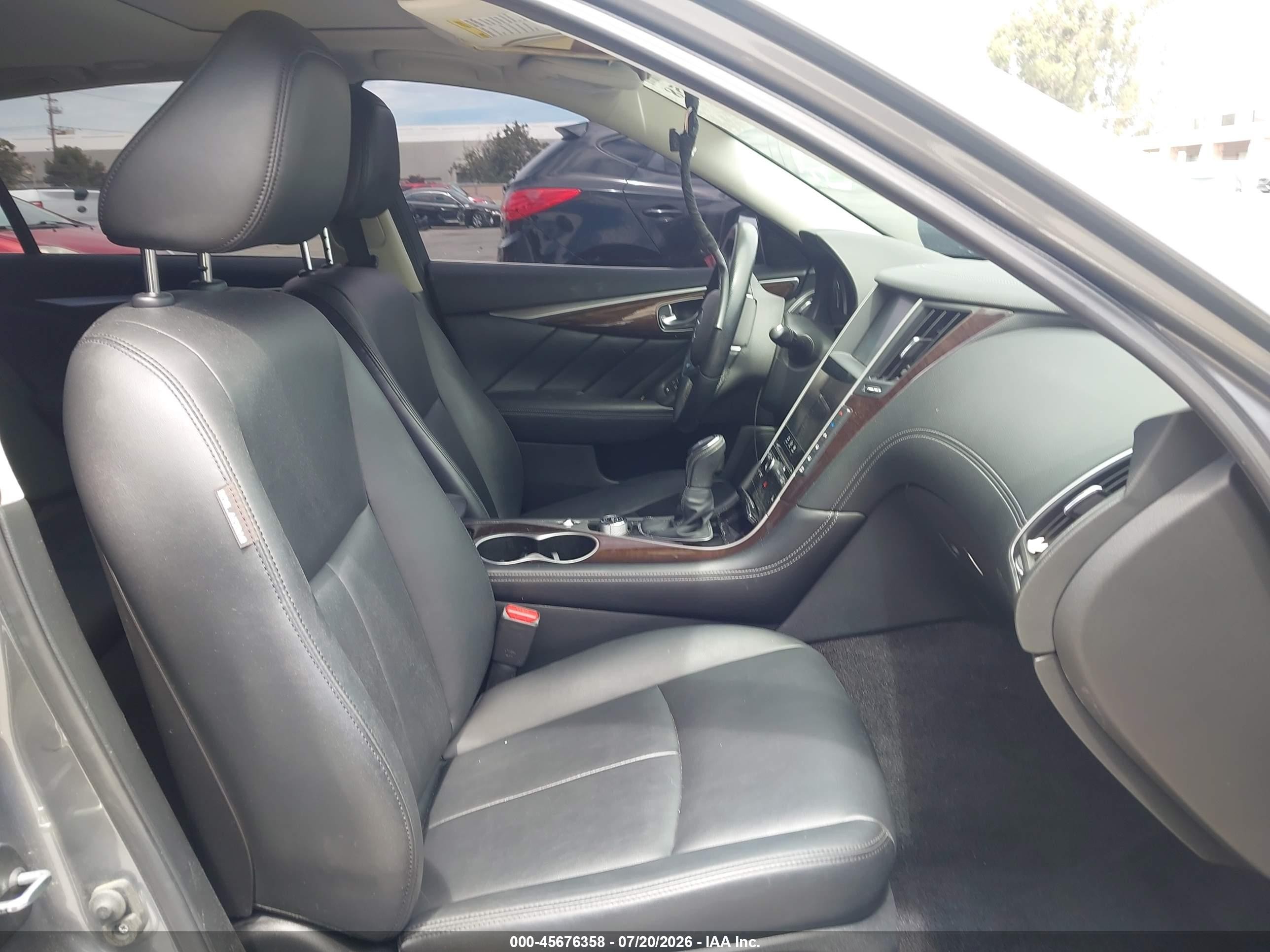 2019 Infiniti Q50 3.0t Luxe Gray vin: JN1EV7AR7KM552834