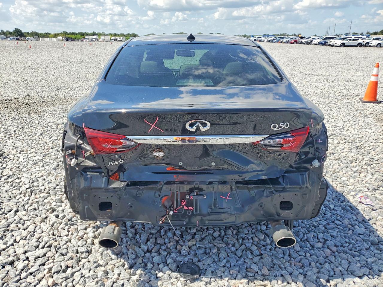 2019 Infiniti Q50 3.0t Luxe Black vin: JN1EV7AR7KM593576