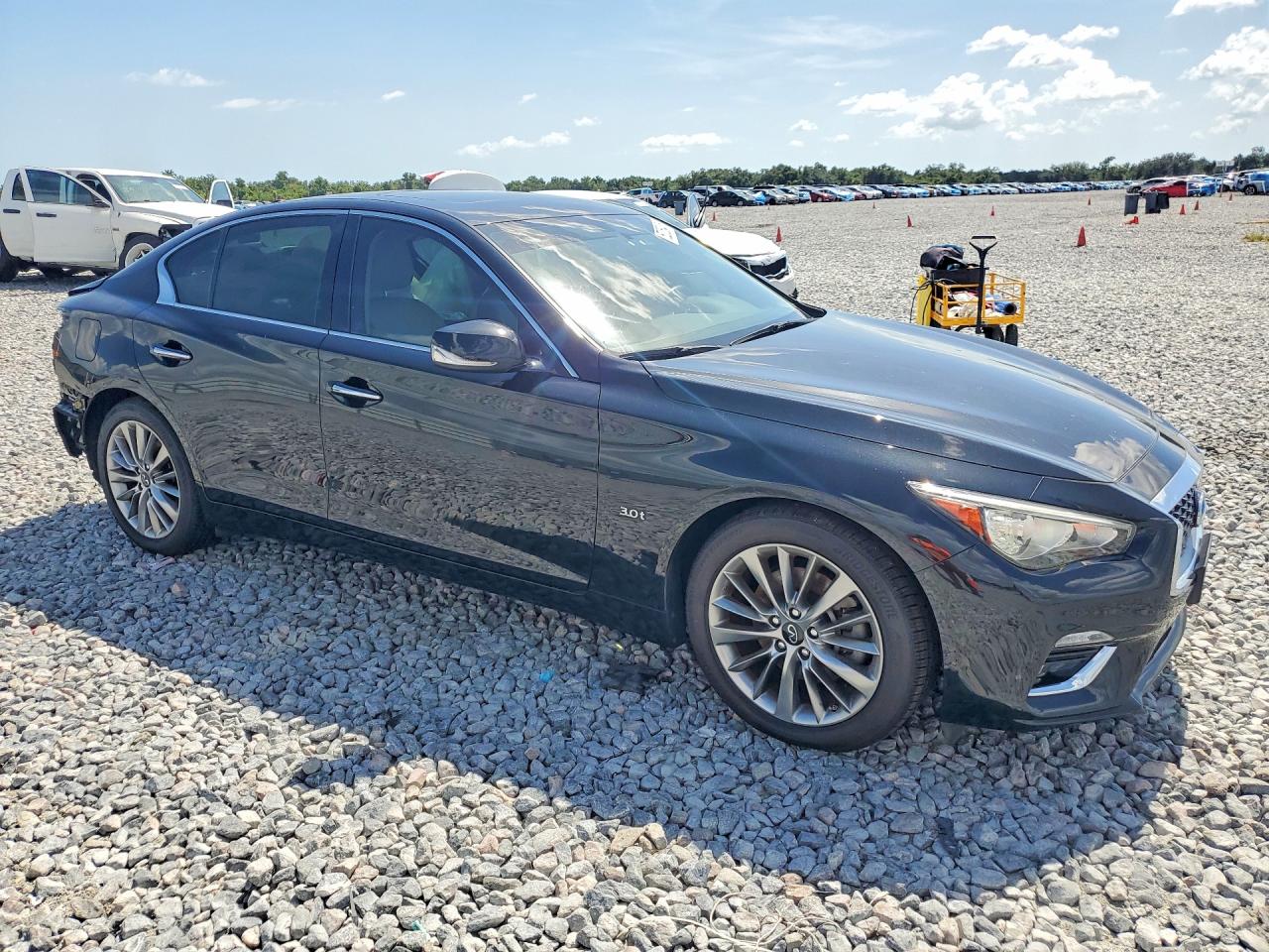 2019 Infiniti Q50 3.0t Luxe Black vin: JN1EV7AR7KM593576