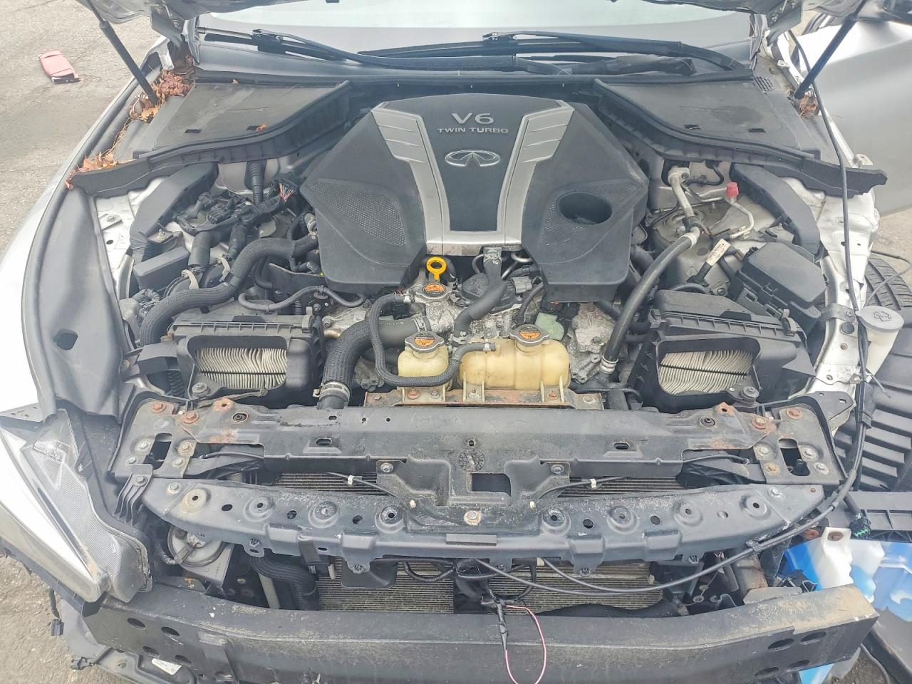 2017 Infiniti Q50 3.0t Premium Silver vin: JN1EV7AR8HM832450