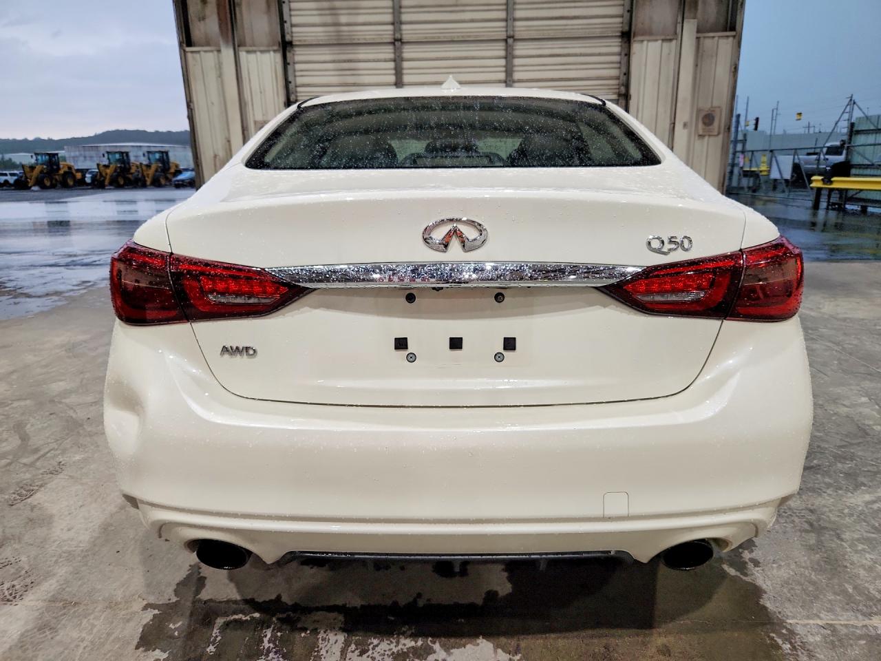 2019 Infiniti Q50 3.0t Luxe White vin: JN1EV7AR8KM593912