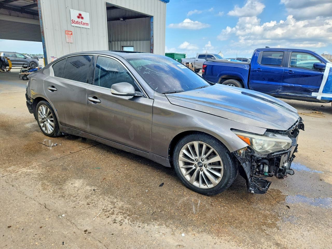 2020 Infiniti Q50 3.0t Luxe Silver vin: JN1EV7AR8LM251779