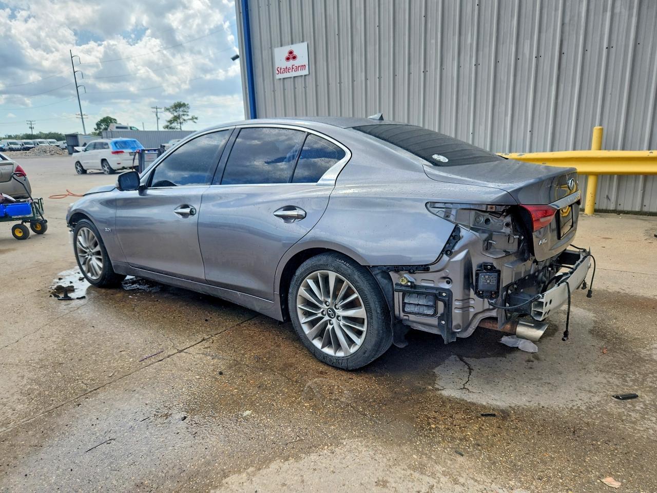 2020 Infiniti Q50 3.0t Luxe Silver vin: JN1EV7AR8LM251779
