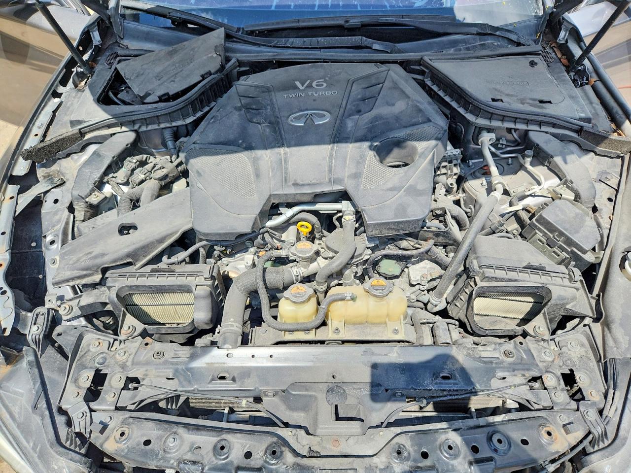 2020 Infiniti Q50 3.0t Luxe Silver vin: JN1EV7AR8LM251779
